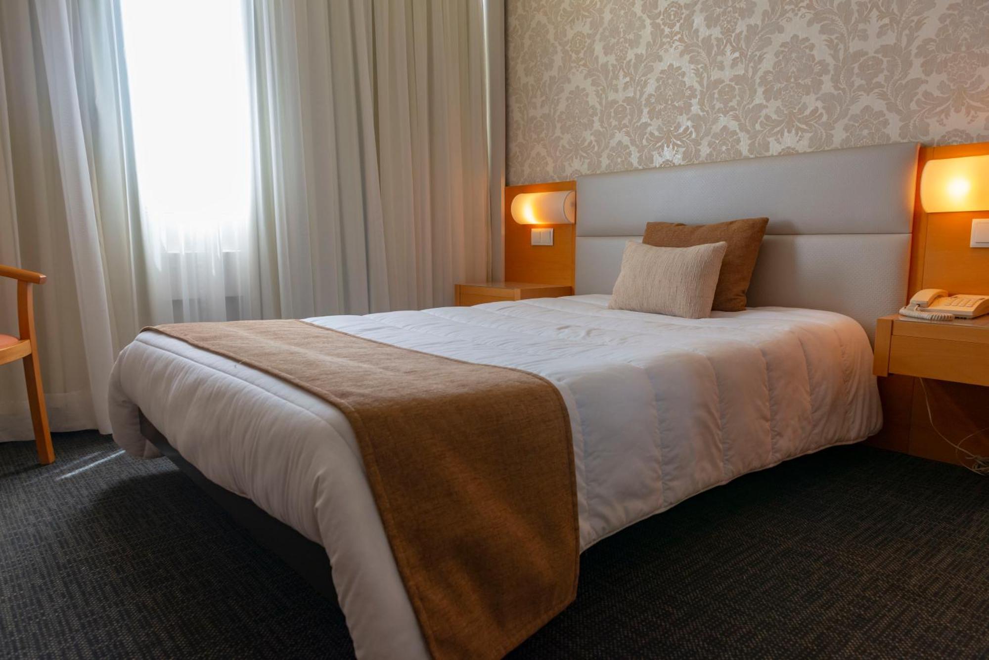 Hotel Eurosol Leiria & Jardim المظهر الخارجي الصورة